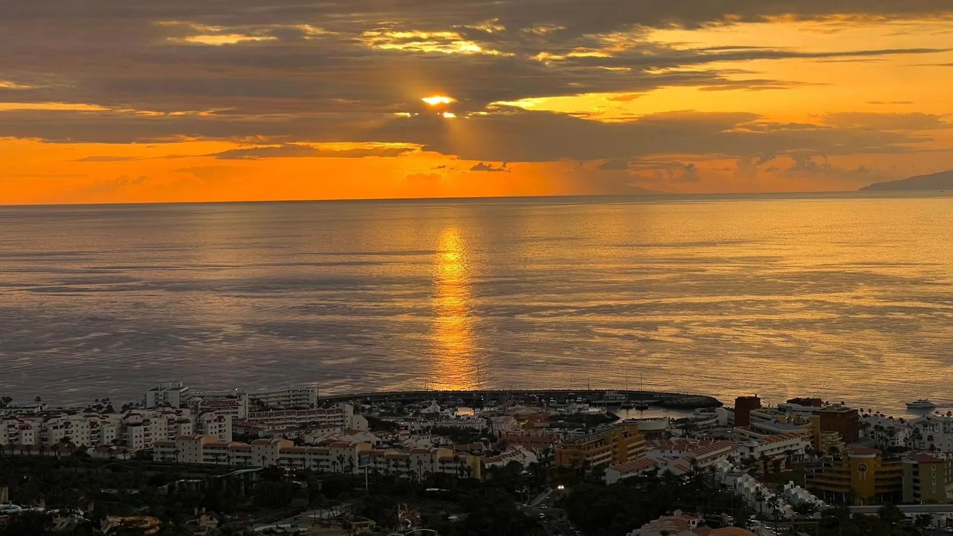 아파트 Great Appartament Las Americas 아로나